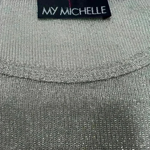My Michelle Silver Shiny Metallic Top - Size Small - Picture 2 of 4